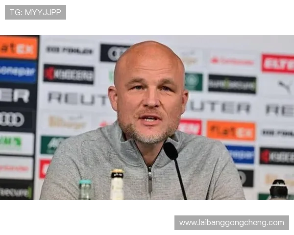 施罗德自掏腰包与萨尔茨堡解约 成功出任门兴总监职务 施罗德自掏腰包与萨尔茨堡解约 成功出任门兴总监职务